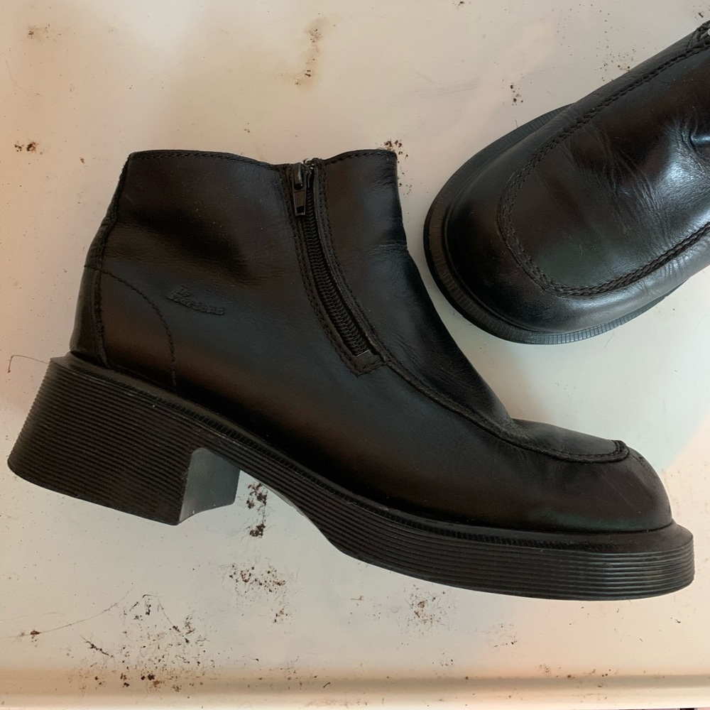 Vintage Dr. Martens 8725 Leather Ankle Boots
